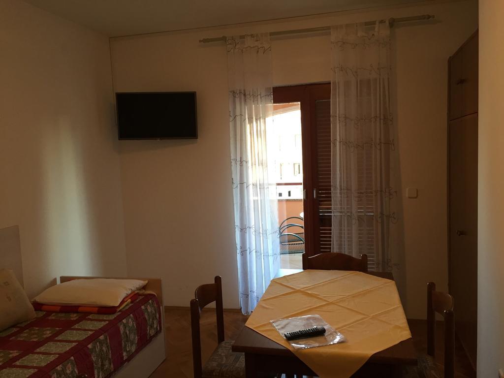 Apartments Zdjelar Poreč Szoba fotó