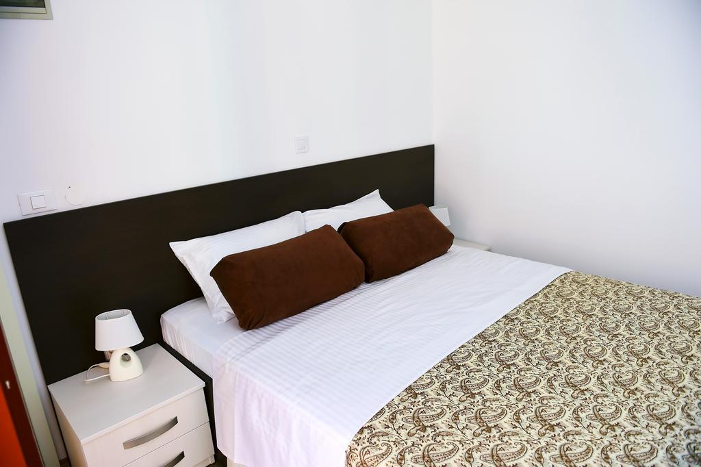 Apartments Zdjelar Poreč Kültér fotó