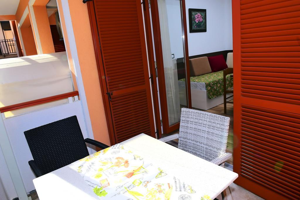 Apartments Zdjelar Poreč Kültér fotó