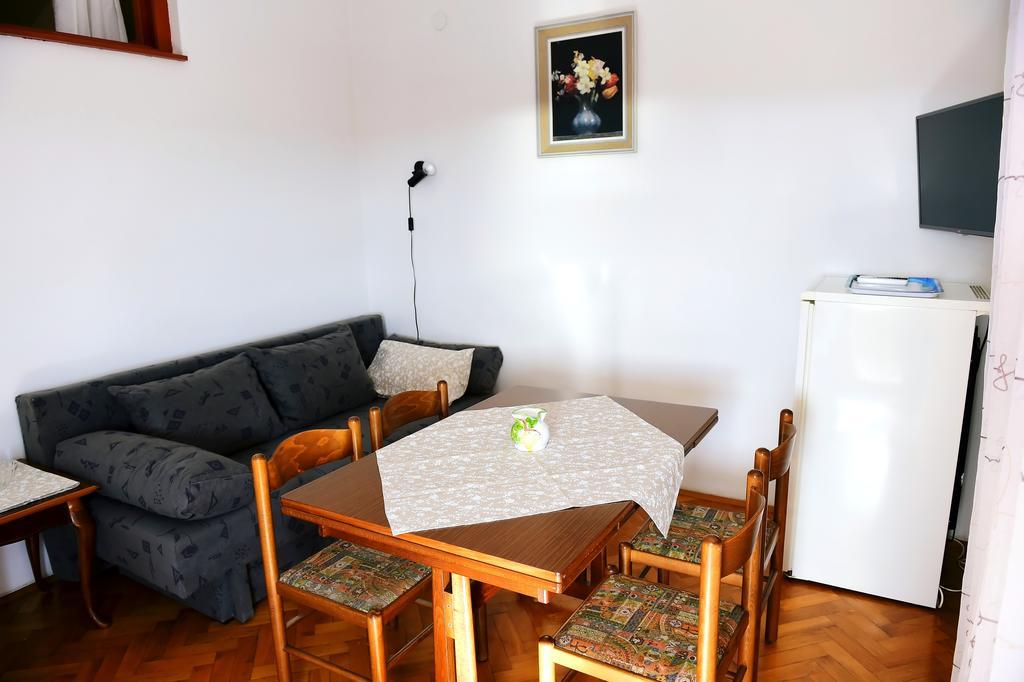 Apartments Zdjelar Poreč Kültér fotó