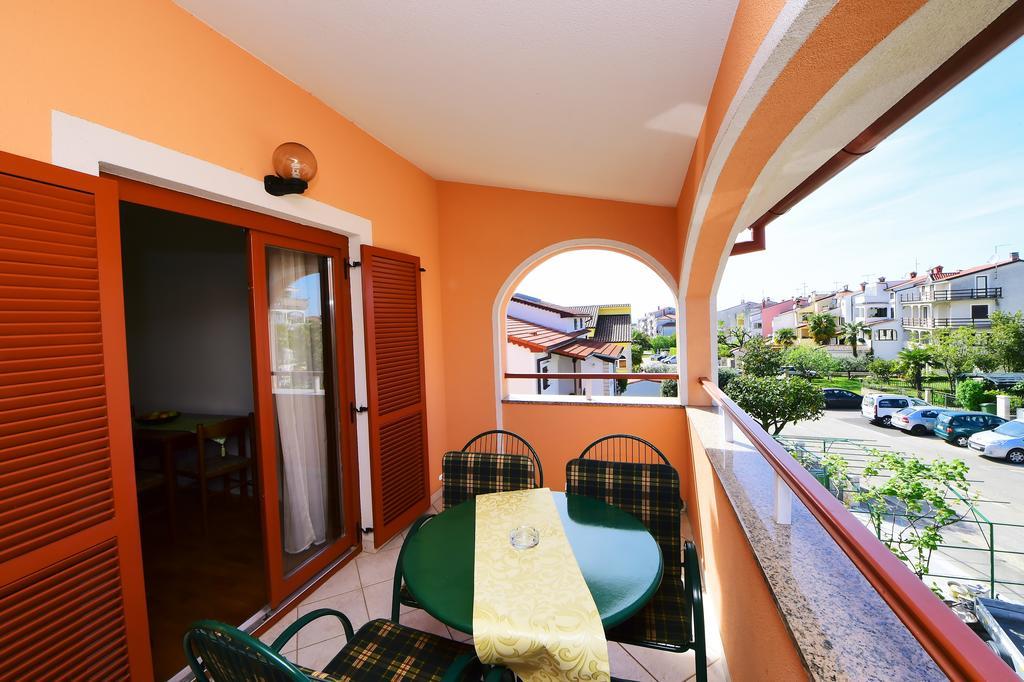Apartments Zdjelar Poreč Kültér fotó
