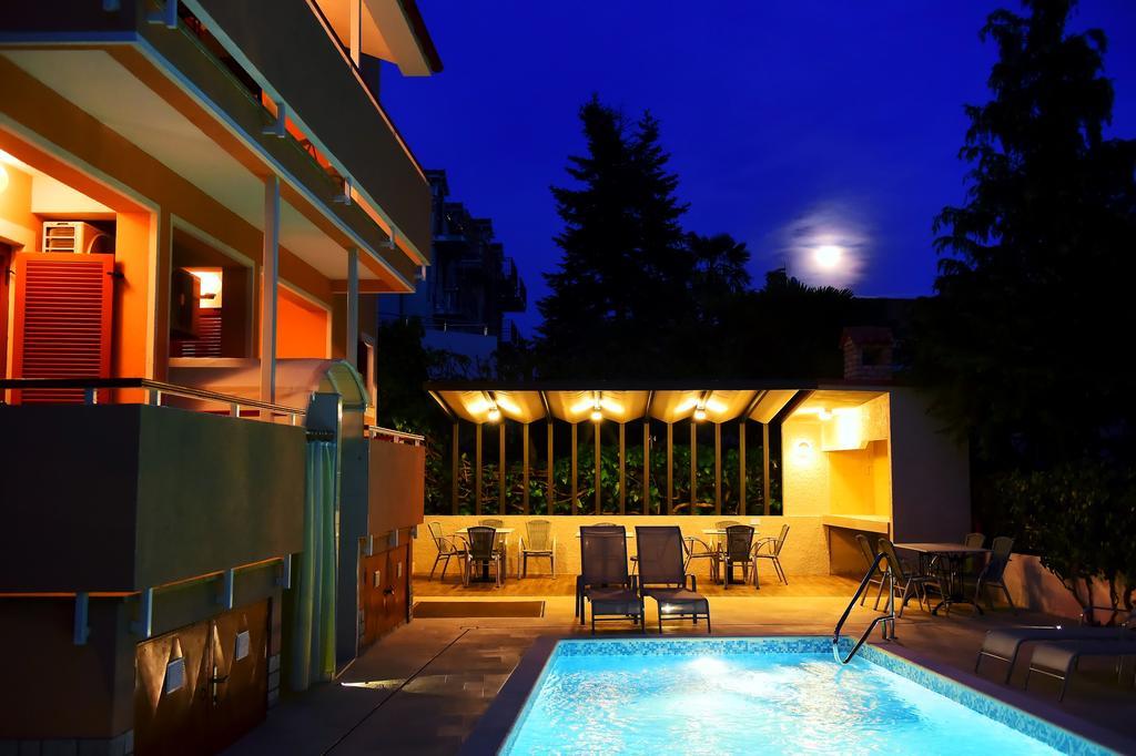 Apartments Zdjelar Poreč Kültér fotó