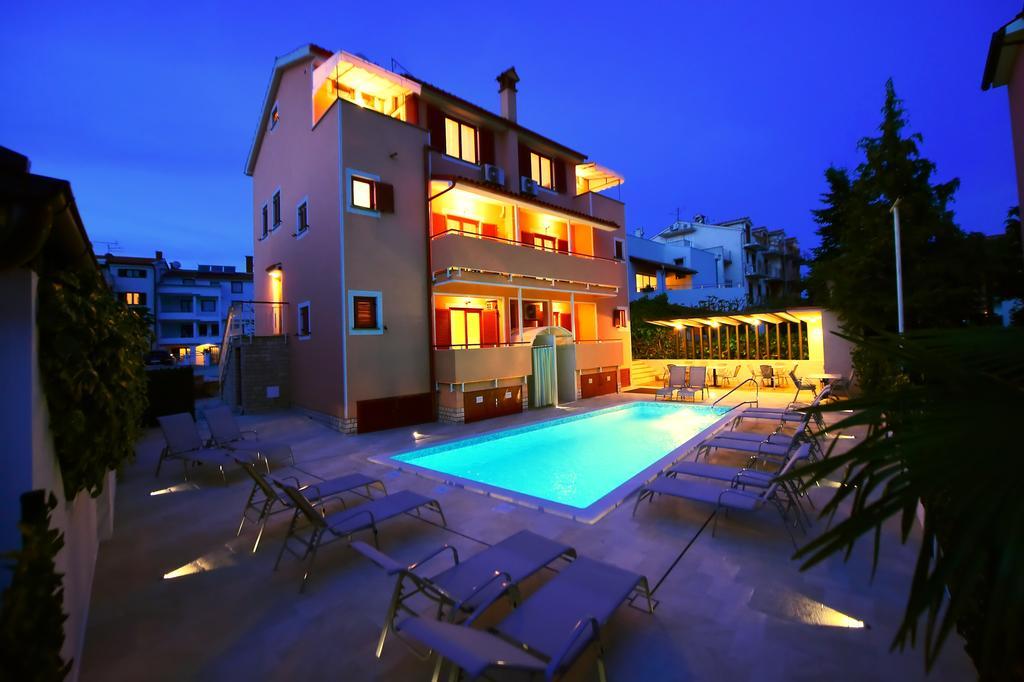 Apartments Zdjelar Poreč Kültér fotó
