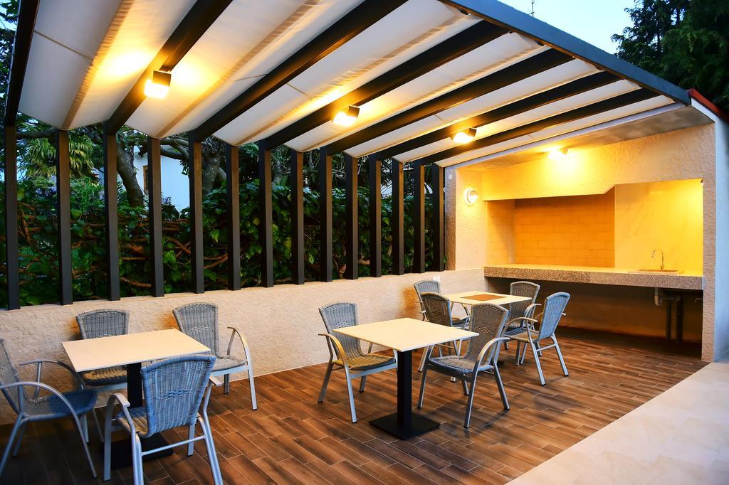 Apartments Zdjelar Poreč Kültér fotó